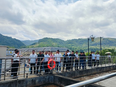 安康市汉滨区城镇污水垃圾处理厂人员到新京澳门葡萄城
公司五里镇污水处理厂观摩