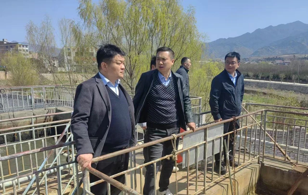 西安市生态环境局副局长赵广到新京澳门葡萄城
公司蓝田县玉山污水处理厂调研